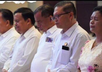 Bupati Karo Hadiri Ibadah Minggu Membawa Sukacita pada Safari Natal 2025