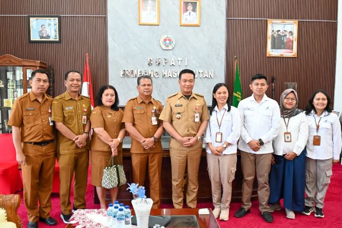 Bupati Humbang Hasundutan Terima Audiensi Kepala Loka POM Toba: Perkuat Pengawasan Obat dan Makanan