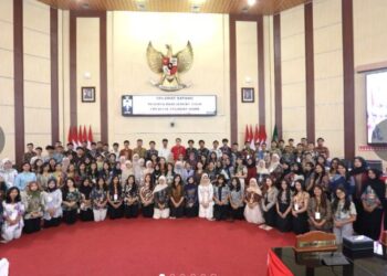 DPRD Kota Medan Terima Parliament Tour Mahasiswa Creative Student Home