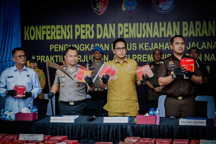 Ultimatum Rico Waas: Tak Ada Ruang Narkoba di Medan, ASN Terlibat Langsung Pecat!