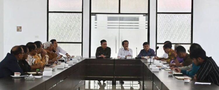 Bupati dan Ketua DPRD Humbahas Pimpin FGD Sejarah Pembentukan Kabupaten Humbang Hasundutan