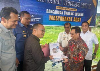 Pemerintah Humbahas Kawal Pembahasan RUU Masyarakat Hukum Adat dalam Kunker Baleg DPR RI
