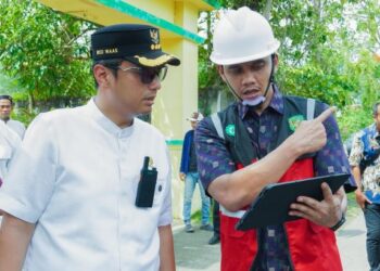 Bukan Sekadar Janji, Rico Waas Eksekusi Jalan Rusak di Marelan: Dua Titik Langsung Dibeton