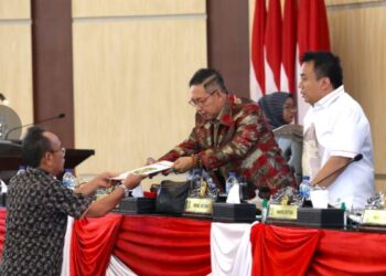 DPRD Medan Sahkan Rekomendasi LKPJ 2025, Dorong Transparansi Anggaran Pemerintah  Medan | galasibot.co.id