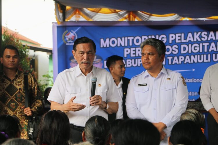 Taput Jadi Pelopor Digitalisasi Bansos, Luhut Apresiasi Komitmen Pemkab Wujudkan Penyaluran Tepat Sasaran