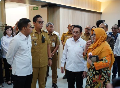 Wamenkes dan Wali Kota Medan Tinjau Skrining TB Berteknologi AI