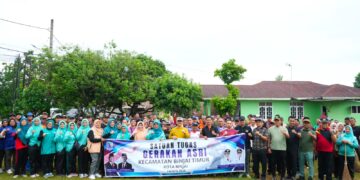 Sambut Lomba Aku Hatinya PKK, TP PKK dan Pemko Binjai Gelar Gotong Royong Bersama