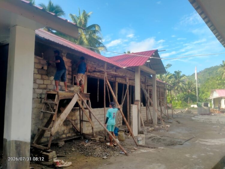 Rehabilitasi SMPN 2 Susua Capai 55,5 Persen, Bakti TNI Percepat Pemerataan Pendidikan di Nias Selatan