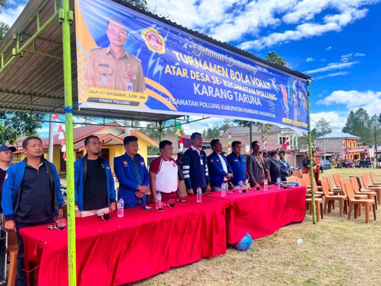 Meriahkan HUT RI ke-81, Camat Pollung Saul Hutabarat Resmi Buka Turnamen Volly Antar-Desa Piala Karang Taruna