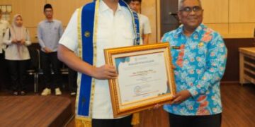 Rico Waas Dikukuhkan sebagai Duta Penggerak Ayah Teladan Kota Medan, Tegaskan Ayah Adalah Jabatan Tertinggi Seorang Pria