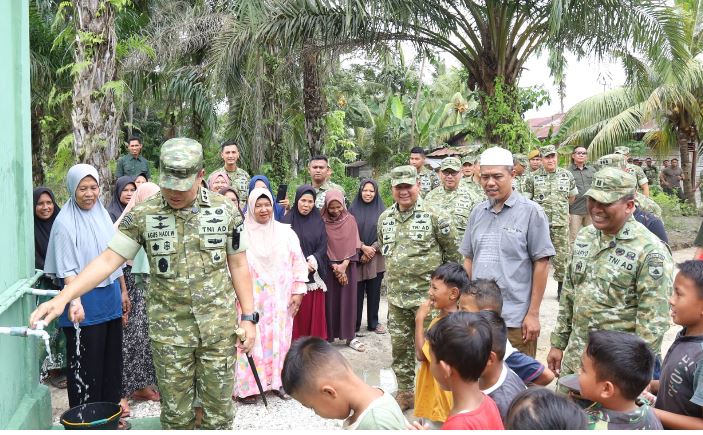 Pangdam XIX Tuanku Tambusai Tinjau Program Manunggal Air Bersih Dumai