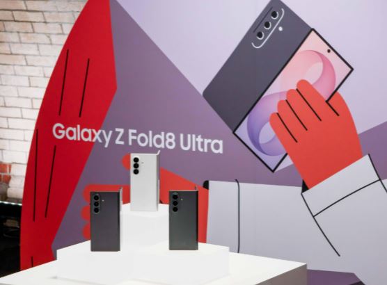 Rahasia di Balik Desain Galaxy Z Fold8 Ultra yang Semakin Tipis: Flex Titanium Jadi Kunci Evolusinya