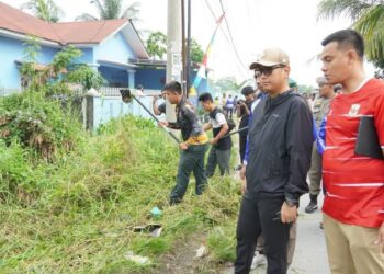 Sambut HUT RI, Rico Waas Gelar Gotong Royong Massal di 21 Kecamatan