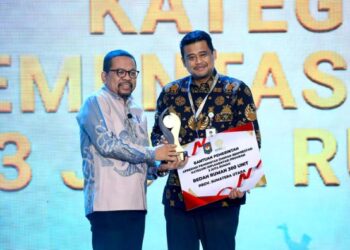 Terima Penghargaan Kemendagri, Bobby Nasution Komitmen Hadirkan Hunian Layak di Sumut