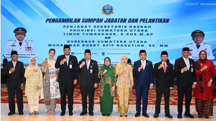 Bobby Nasution Lantik Timur Tumanggor sebagai Pj Sekdaprov Sumut, Titip Tiga Pesan