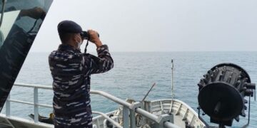 Hari Keenam Pencarian di Selat Sunda: TNI AL Temukan Pelampung Bertuliskan KM Samudera Pratama
