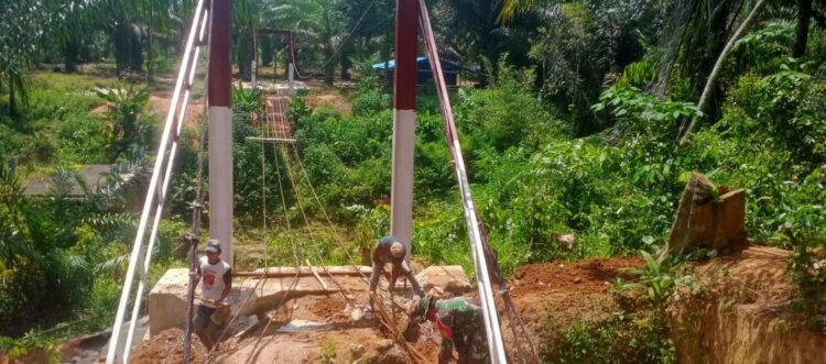Jembatan Gantung Bosar Galugur Capai 81,6 Persen, Akses Warga Segera Terhubung