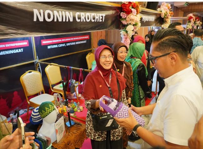 Wali Kota Medan Dorong Pelaku UMKM Tidak Hanya Bertahan, Namun Berani Naik Kelas