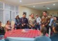 Selesai Berobat di RSCM Jakarta, Dua Siswi Asal Karo Pulang dan Disambut Bupati