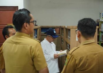 Tinjau SMPN 16 Medan Bersama Menteri, Wali Kota Rico Waas Pastikan Pengadaan Mebelair Baru Tahun 2026