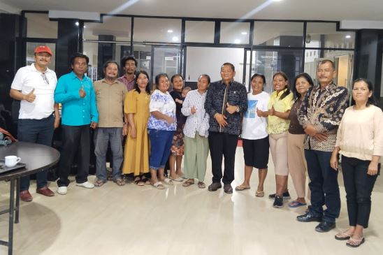 Konflik Penertiban Lapak Menara Pandang Tele: Menguji Komitmen Kesejahteraan UMKM di Samosir