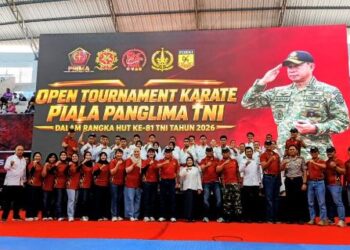 Pangdivif 2 Kostrad Buka Open Tournament Karate Piala Panglima TNI di Malang