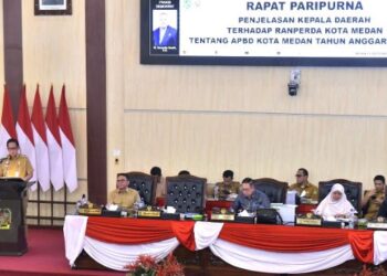 Wali Kota Medan Sampaikan PAPBD 2026, Pendapatan Diproyeksikan Rp7,13 Triliun dan Belanja Rp7,73 Triliun
