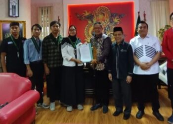 Pimpinan DPRD Kota Medan Sambut Audiensi HMI dan Bahas Sebelas Poin Tuntutan Rakyat