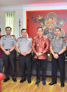 Ketua DPRD Kota Medan Terima Kunjungan Silaturahmi Kapolres Pelabuhan Belawan untuk Perkuat Sinergi Keamanan