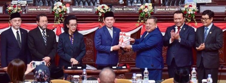 Gunung Es Rp 49,28 Triliun dan Paradoks Predikat WTP: Ketika Keuangan Daerah Bebas Opini tapi Penuh Kebocoran