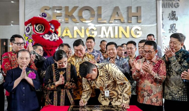 Gubernur Sumut Bobby Nasution Resmikan Sekolah Guang Ming di Medan