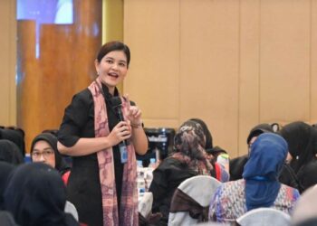Kahiyang Ayu Serahkan Hadiah Lomba Vlog KILAS 2026 Kepada 9 Daerah