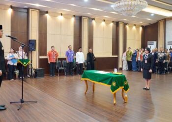 Lantik Erisda Hutasoit Jadi Sekwan, Wali Kota Medan Rico Waas Pesan Jaga Hubungan Eksekutif-Legislatif